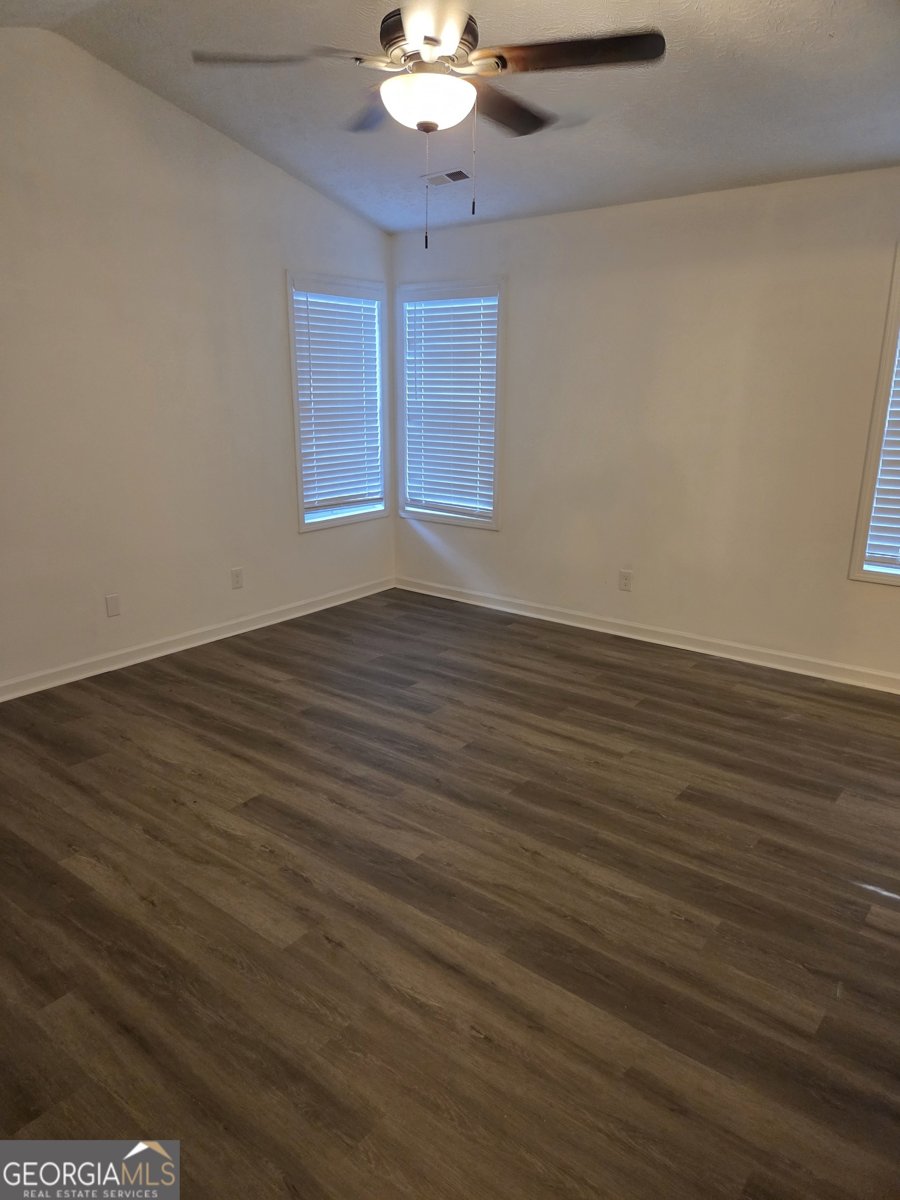 3389 Lockness Lane Powder Springs - 4