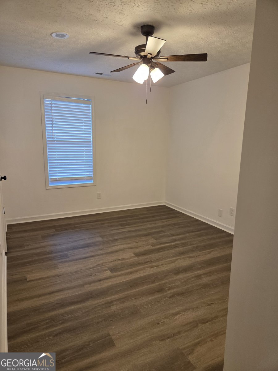 3389 Lockness Lane Powder Springs - 5