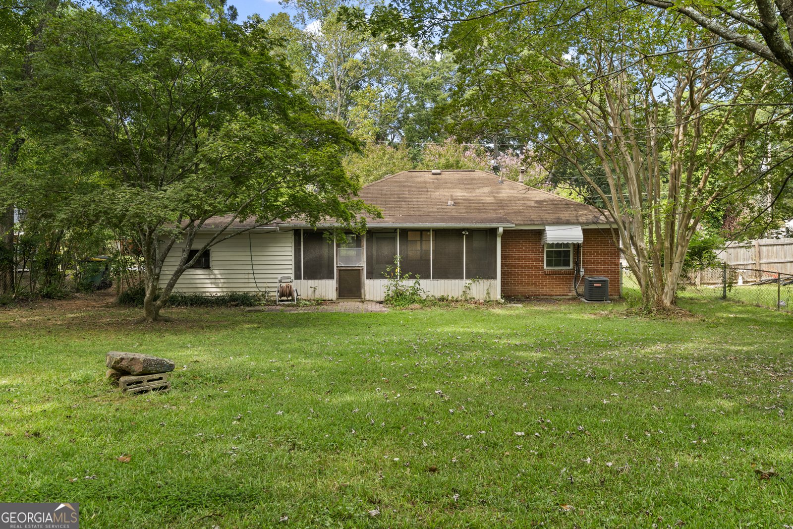 5288 Lee Circle Forest Park - 26