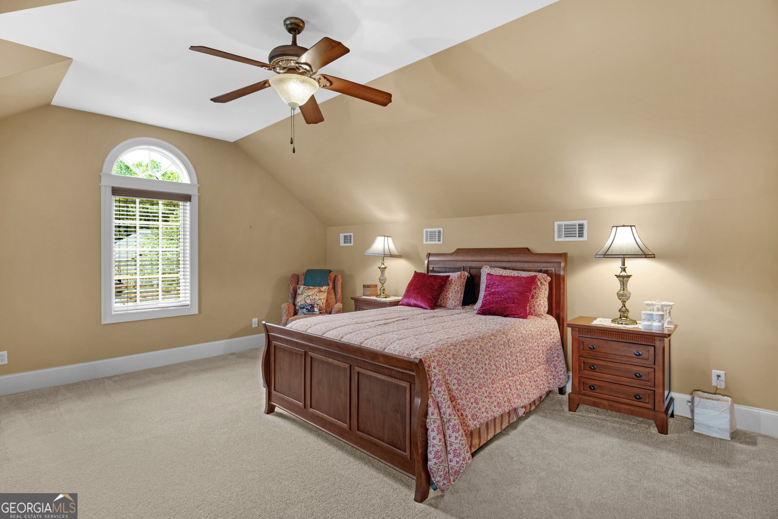 312 Spanton Crescent Pooler - 4