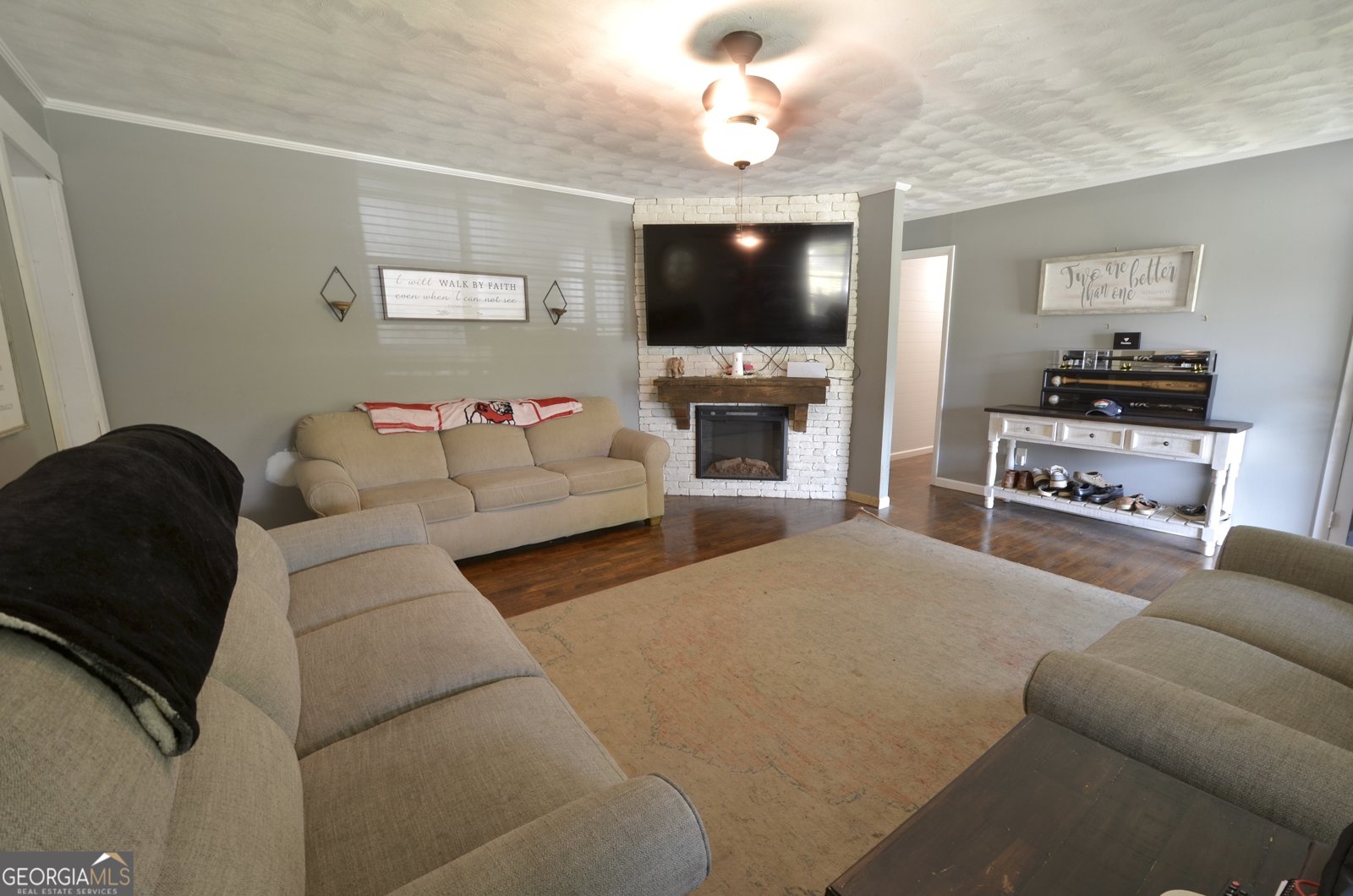 228 Legion Drive Eastman - 21