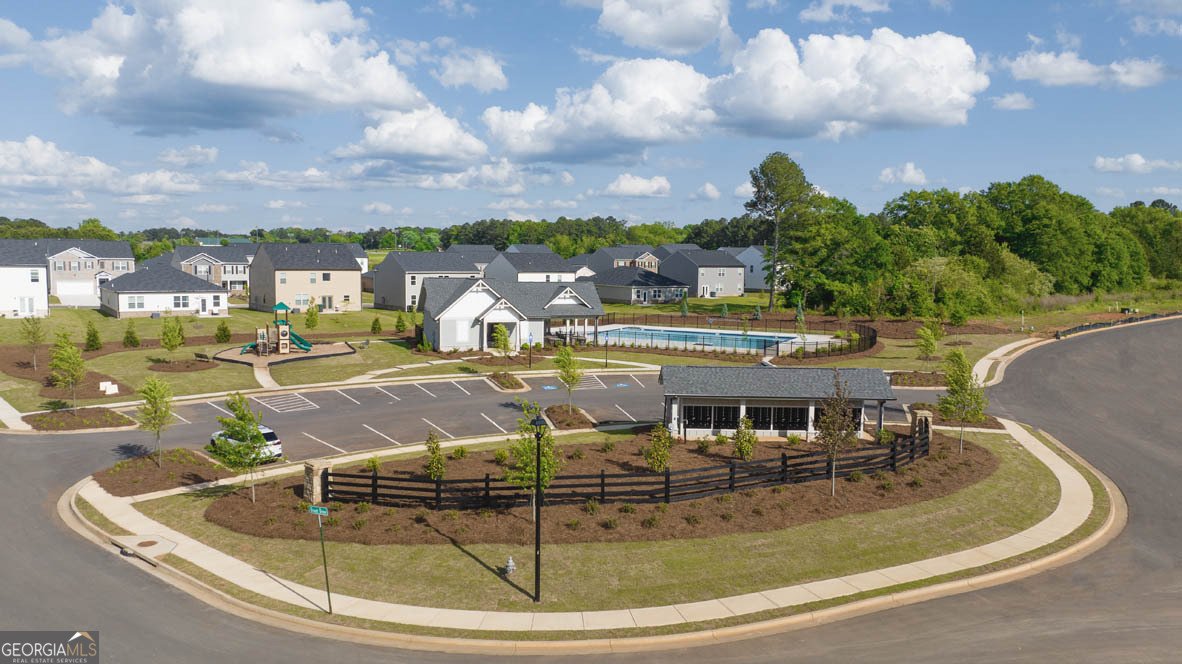 643 WHITMAN Lane Stockbridge - 41