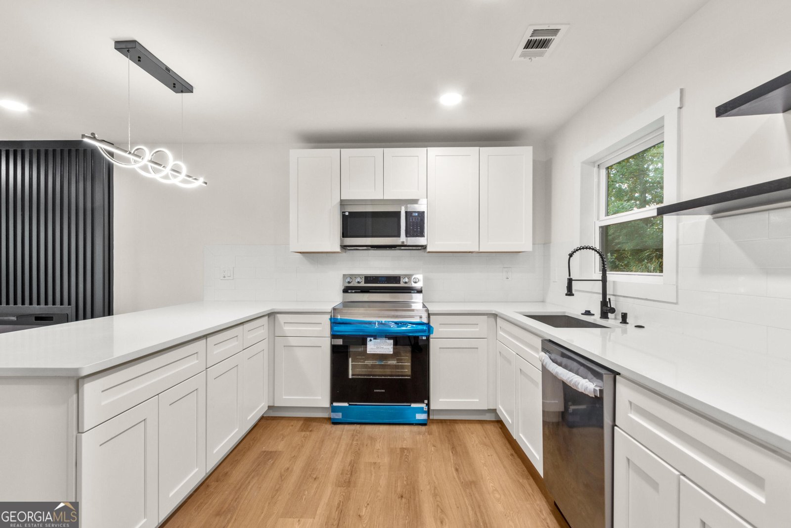 8005 Big Rock Drive Douglasville - 7