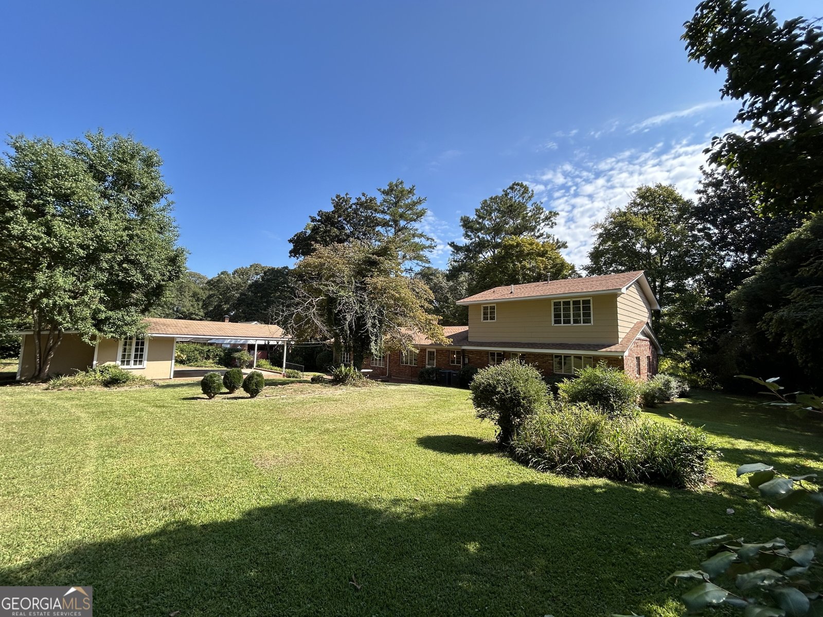 609 Cherokee Road Lagrange - 40