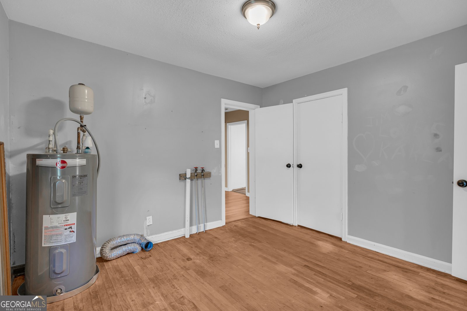 10859 Panhandle Road Hampton - 22