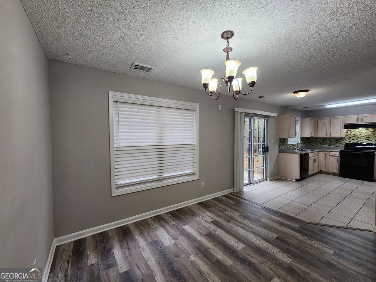 6613 Chestnut Oaks Ridge Lithonia - 4