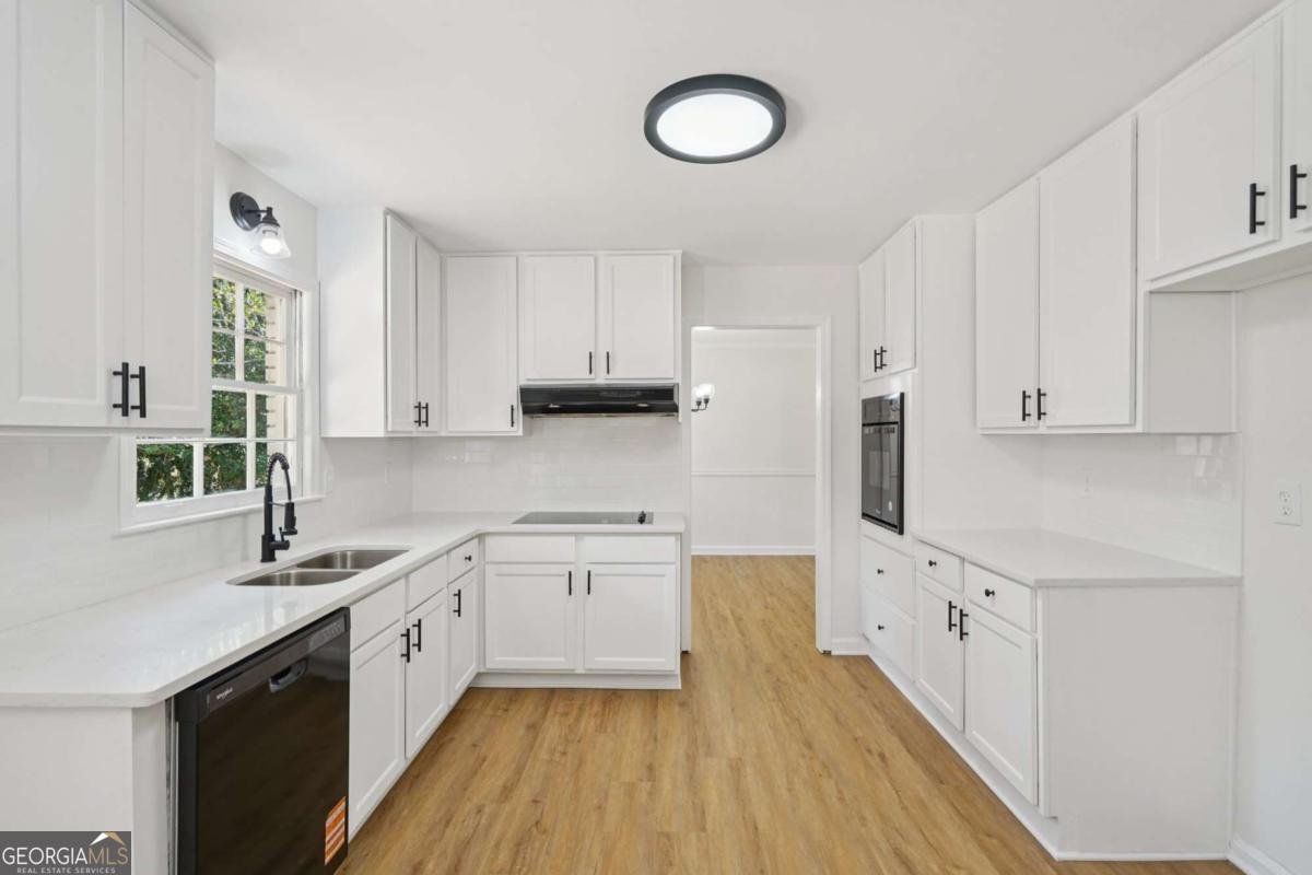 1681 Brantford Drive Tucker - 11