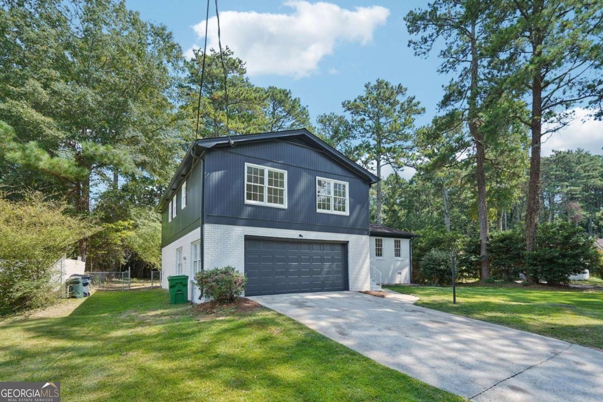 1681 Brantford Drive Tucker - 2