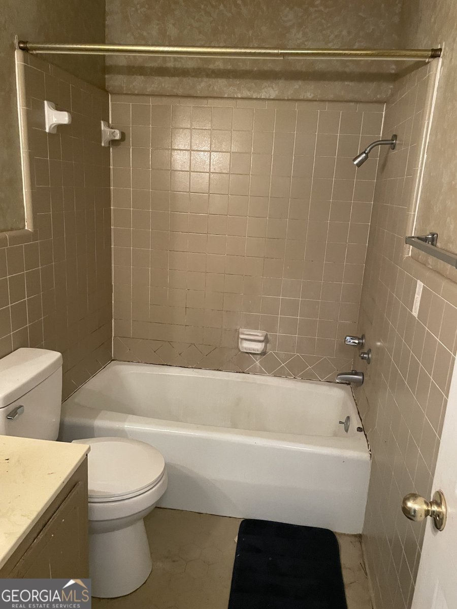 1203 Barnard Street Glennville - 21