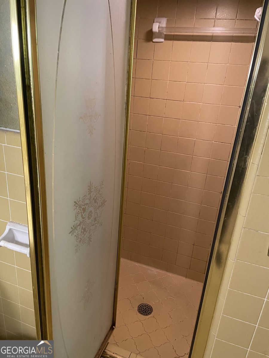 1203 Barnard Street Glennville - 25