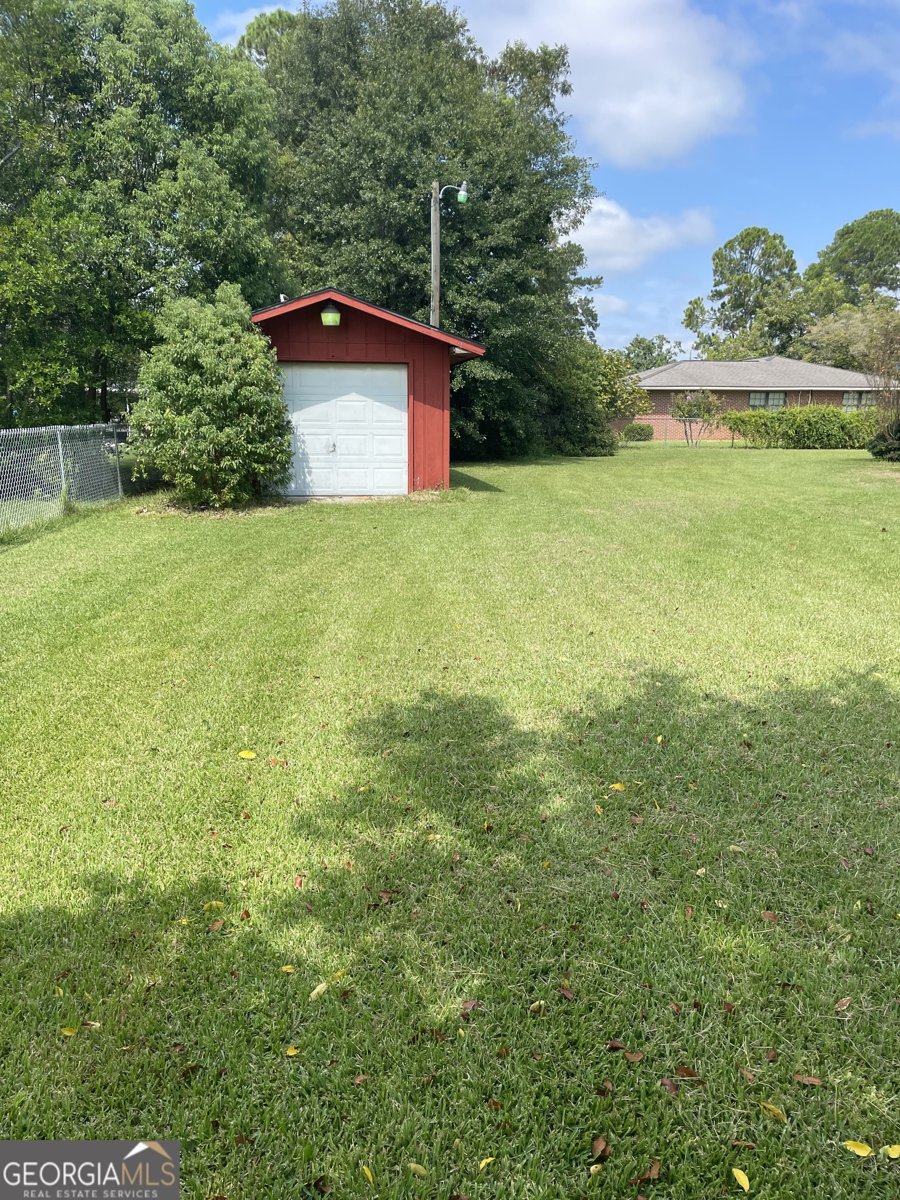 1203 Barnard Street Glennville - 31