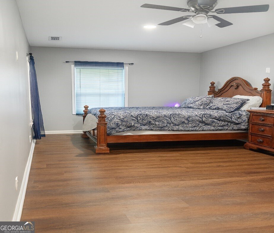 4304 Bellwood Circle South Fulton - 23