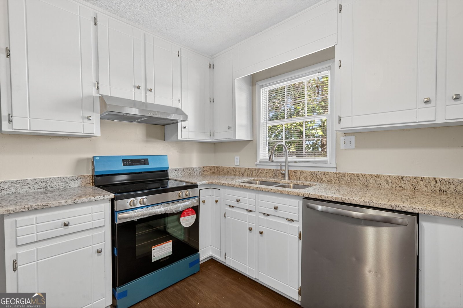 137 Lakeview Drive Ivey - 52