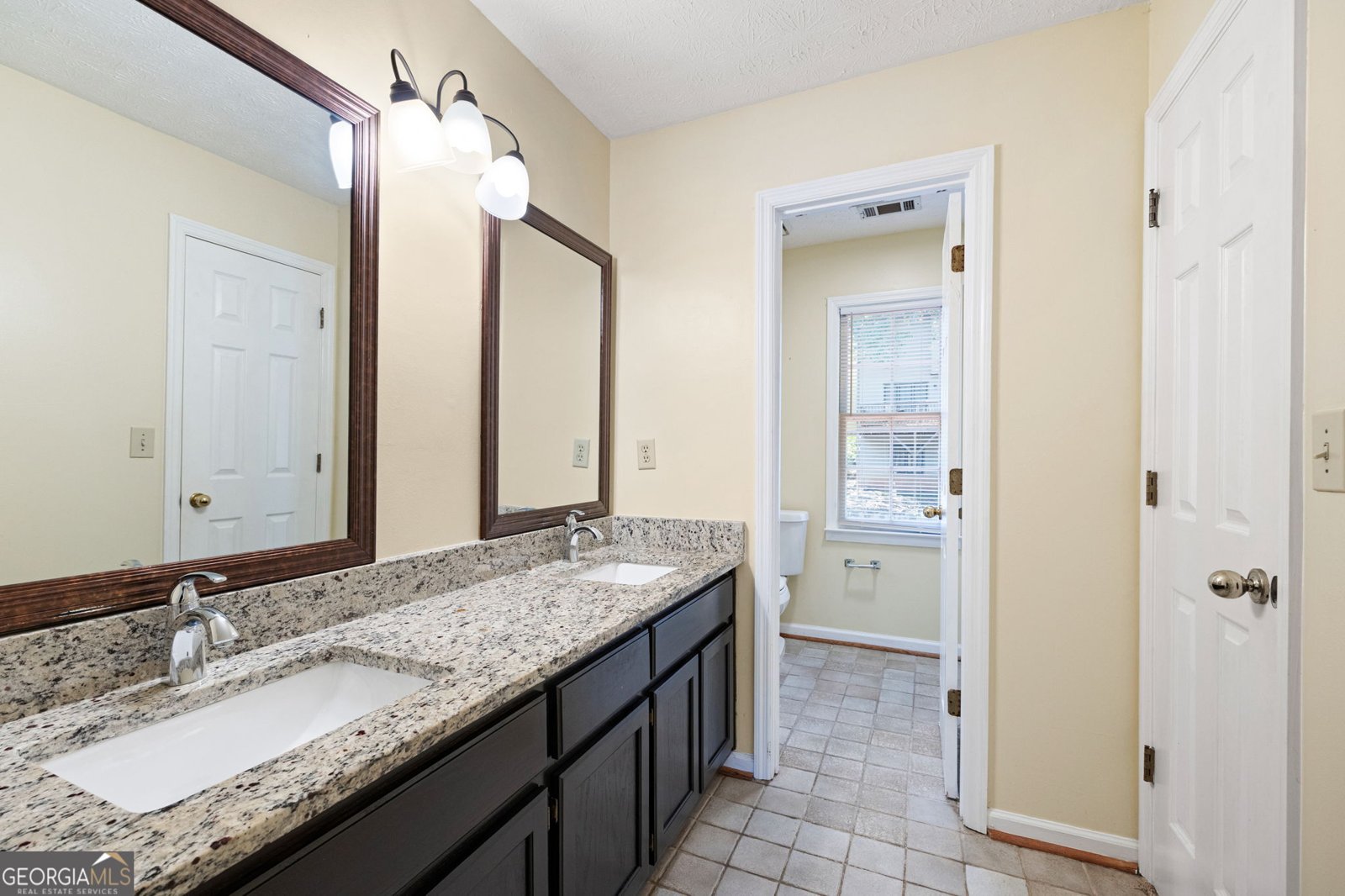 1479 Crooked Tree Circle Stone Mountain - 23