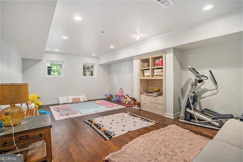 1225 West Wesley Road Atlanta - 23