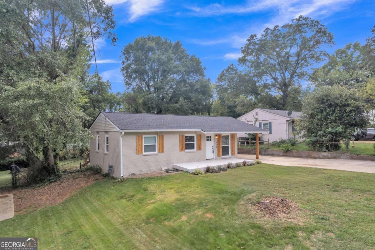 372 Amal Drive Atlanta - 23