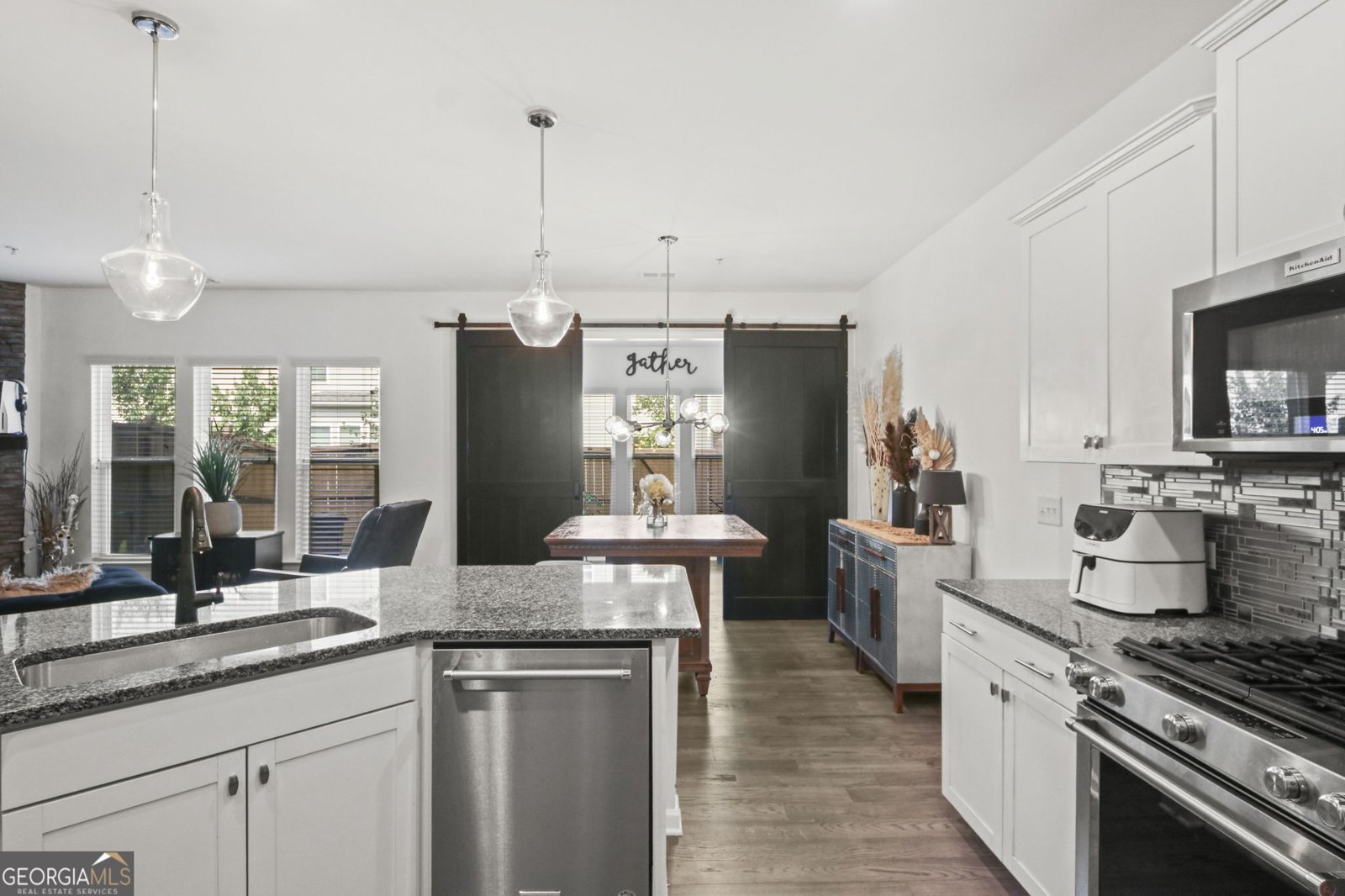 221 Ellis Lane Woodstock - 13