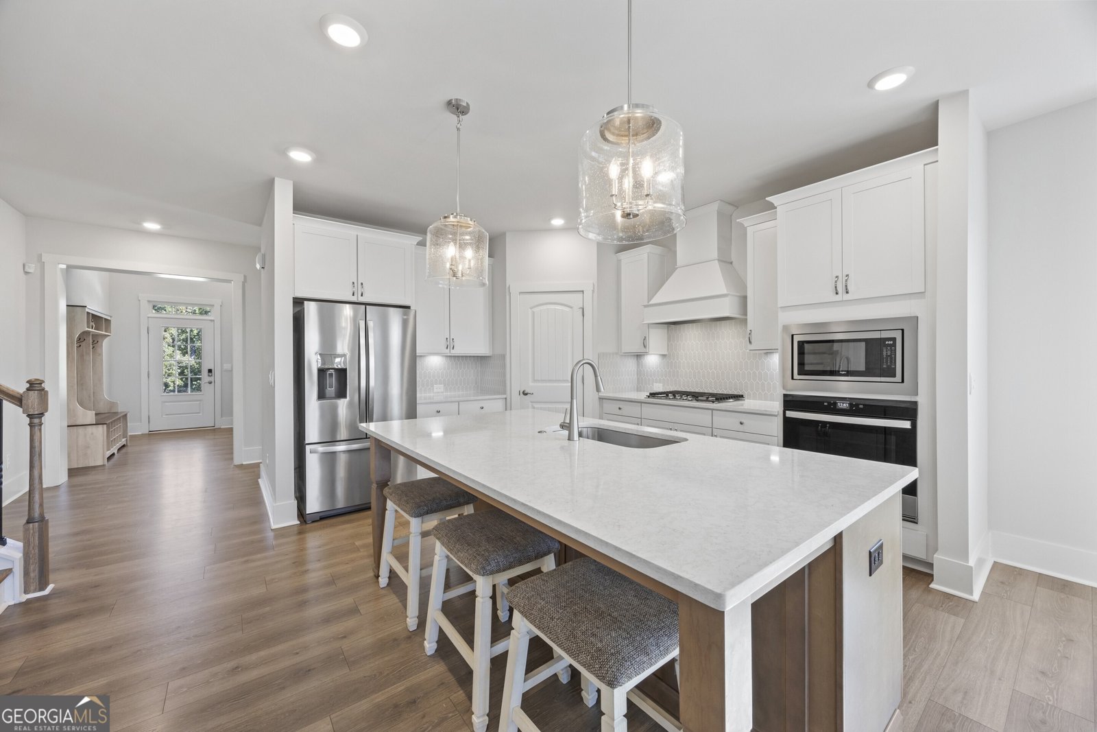 3431 Big View Road Gainesville - 24