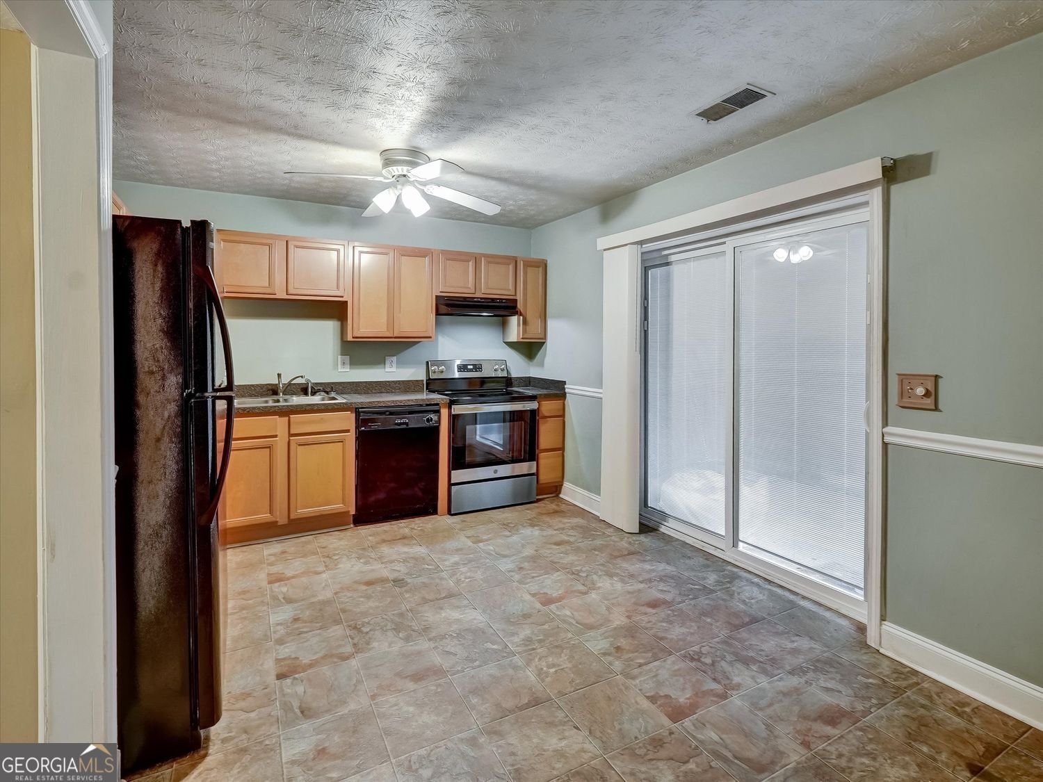 780 Glynn Oaks Drive Clarkston - 9