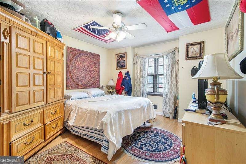 2720 Cold Springs Trail Marietta - 23