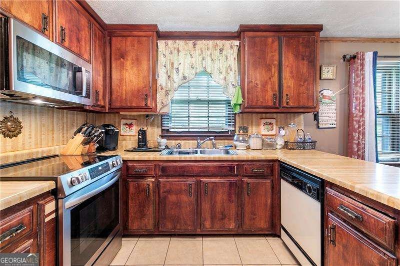 2720 Cold Springs Trail Marietta - 8