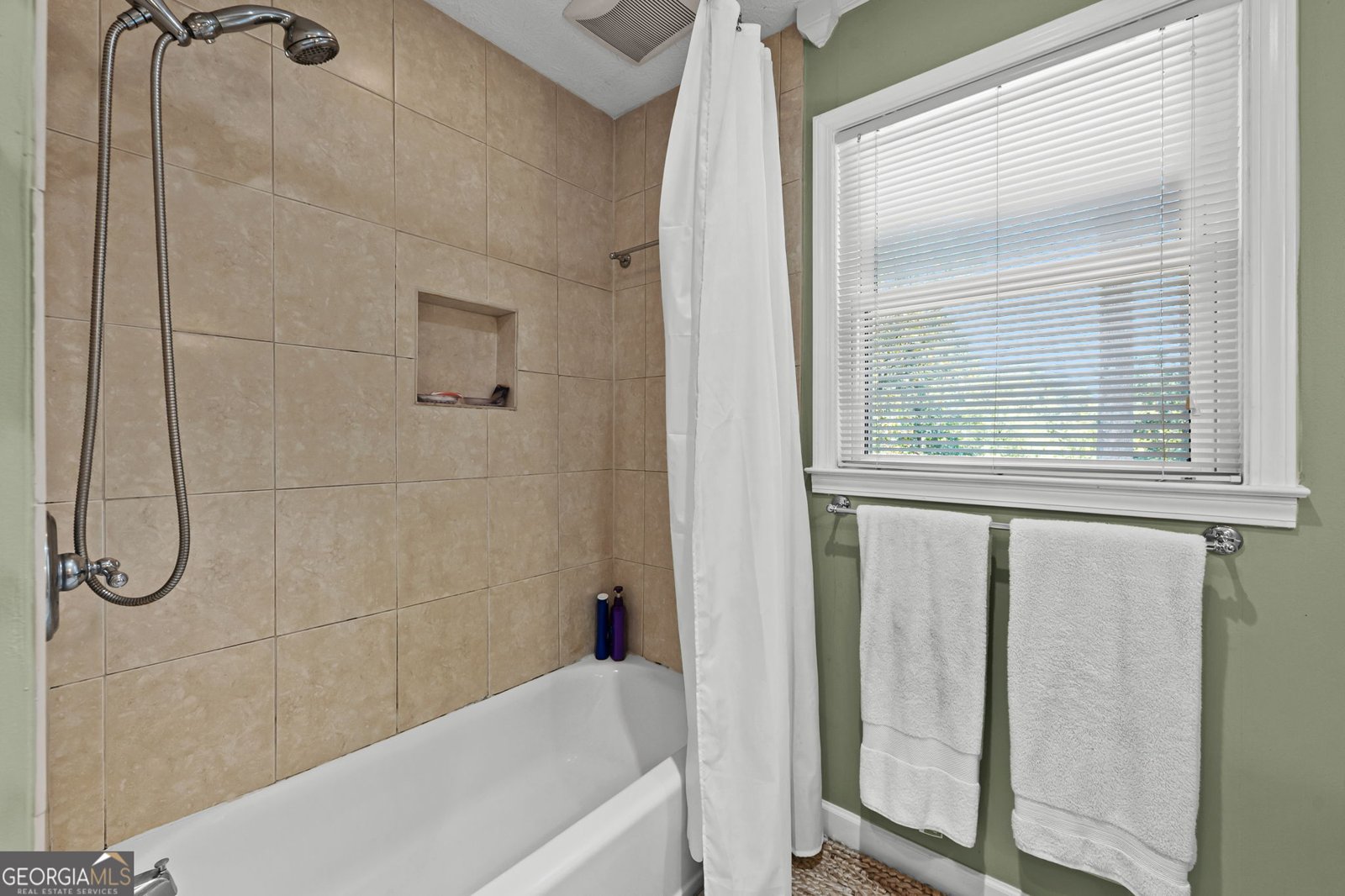 2526 Cosmos Drive Atlanta - 33