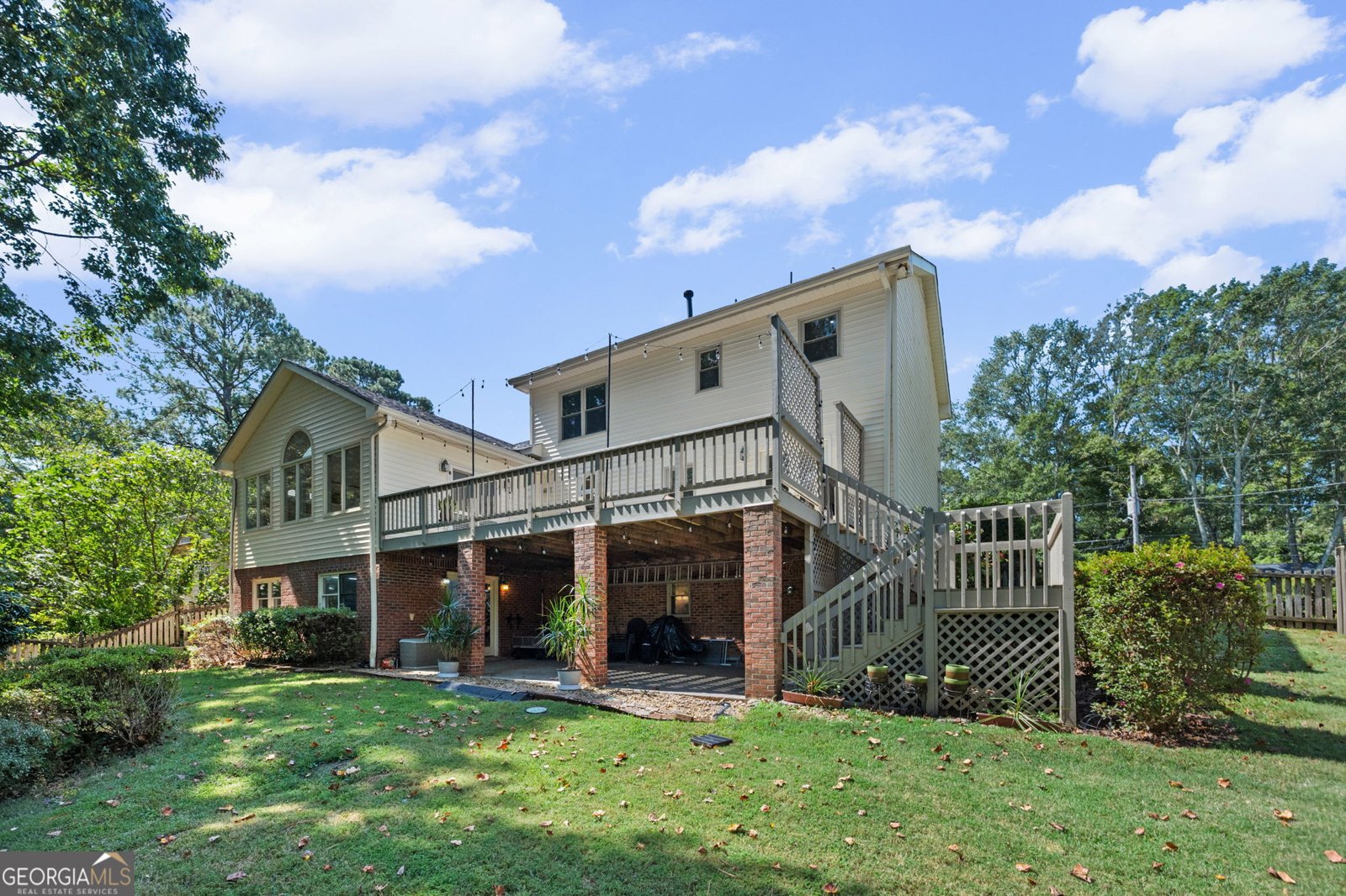 2526 Cosmos Drive Atlanta - 60
