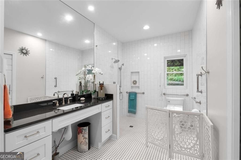 760 Weatherly Lane Atlanta - 11