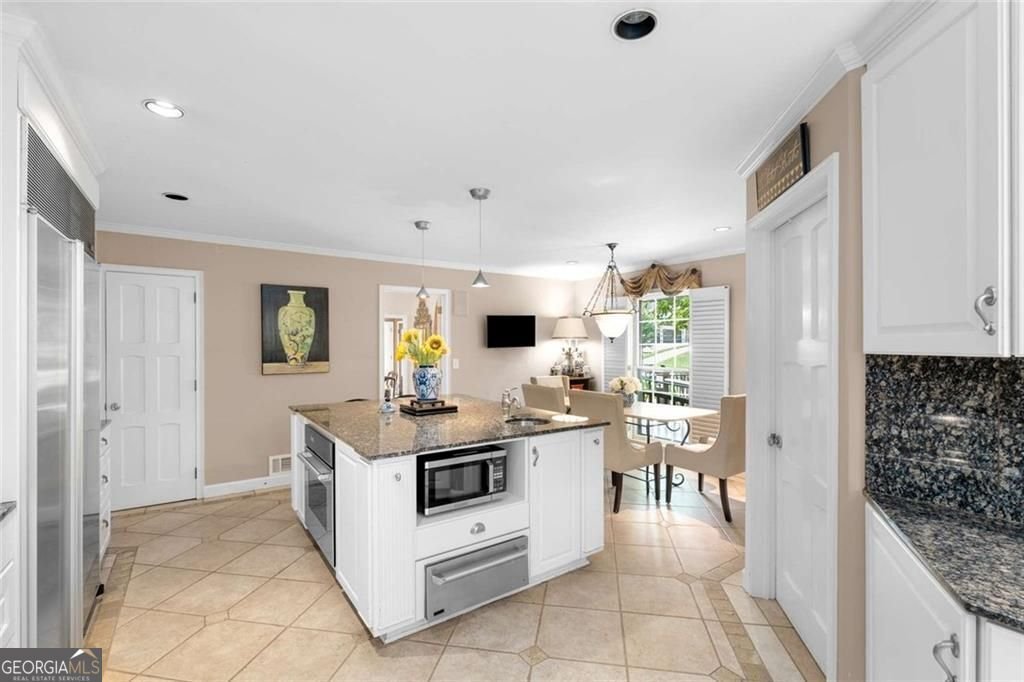 760 Weatherly Lane Atlanta - 7