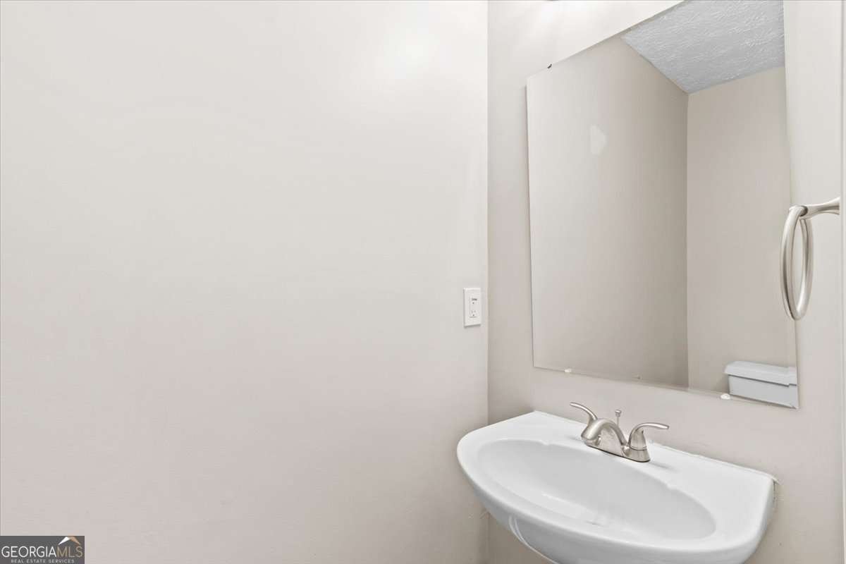 650 Walnut Creek Drive Lilburn - 35