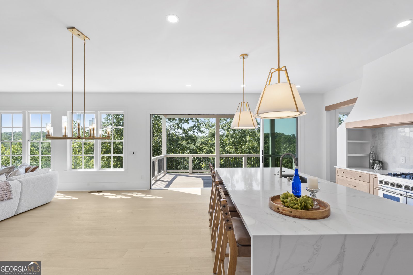 5753 Brendlynn Drive Suwanee - 33