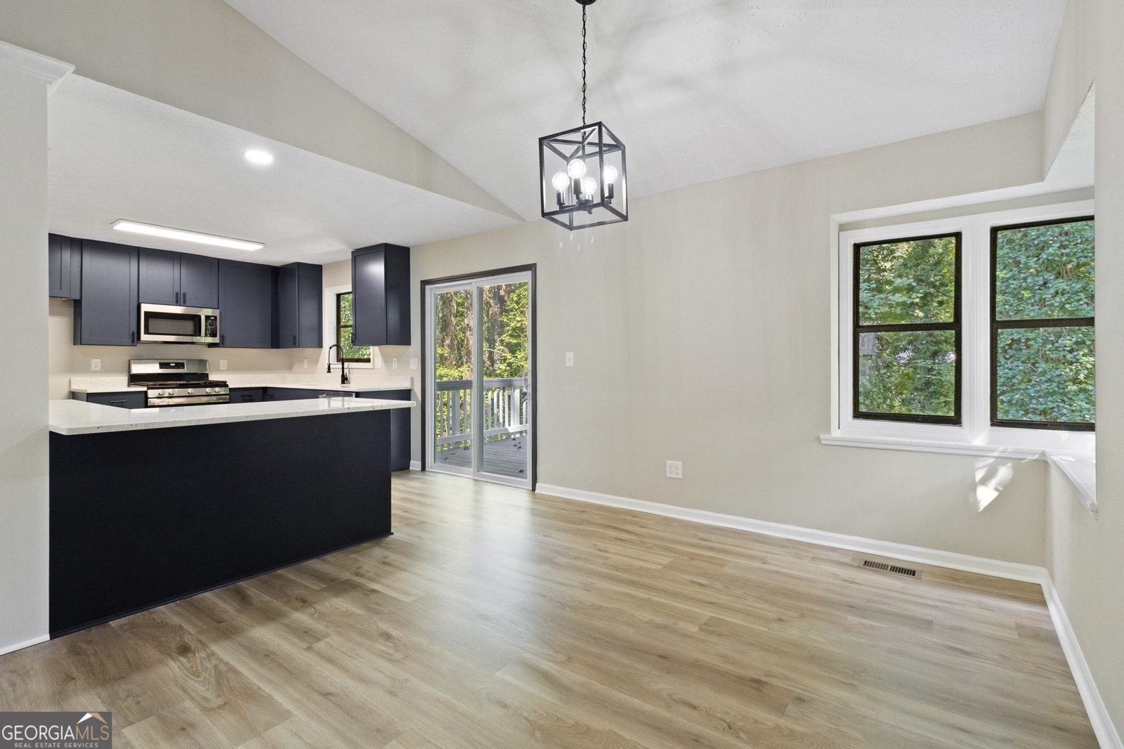 648 Sunshine Trace Acworth - 10
