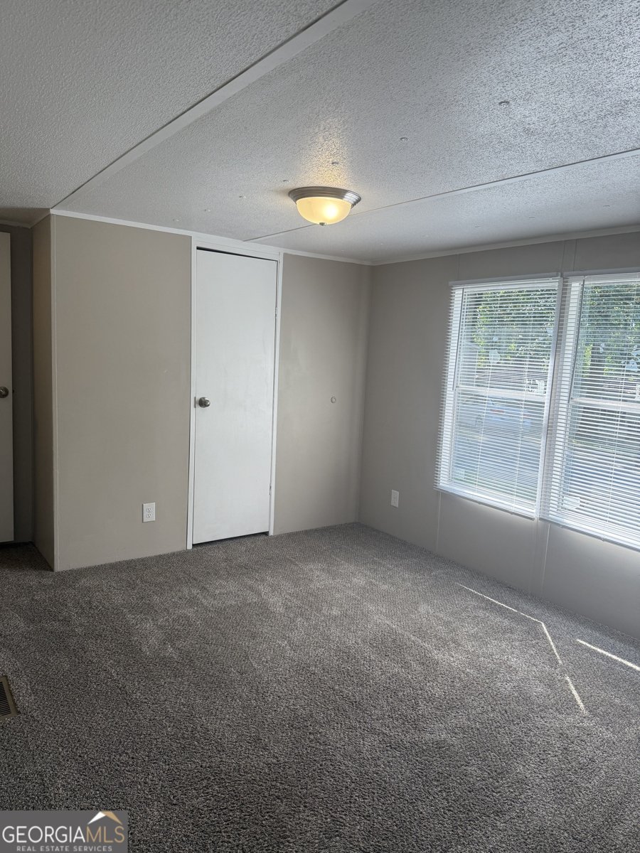 7631 Dallas Hwy Douglasville - 2