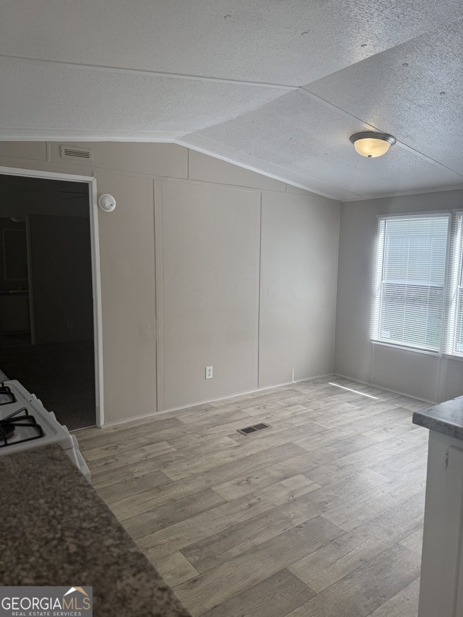 7631 Dallas Hwy Douglasville - 9