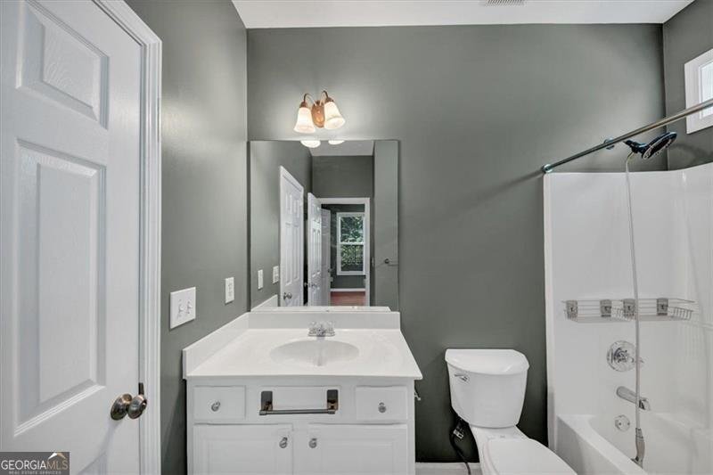 5218 BROWN LEAF Powder Springs - 17