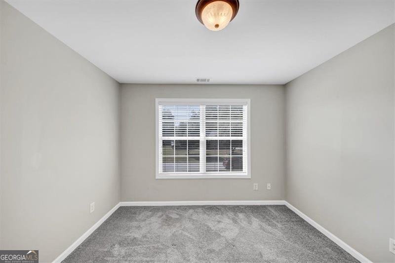 5218 BROWN LEAF Powder Springs - 18