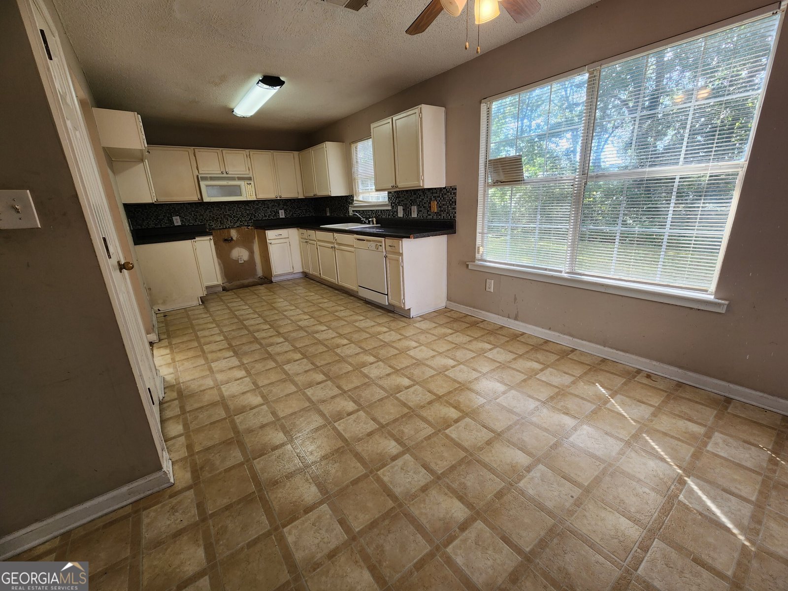 8218 Mahogany Lane Lithonia - 13