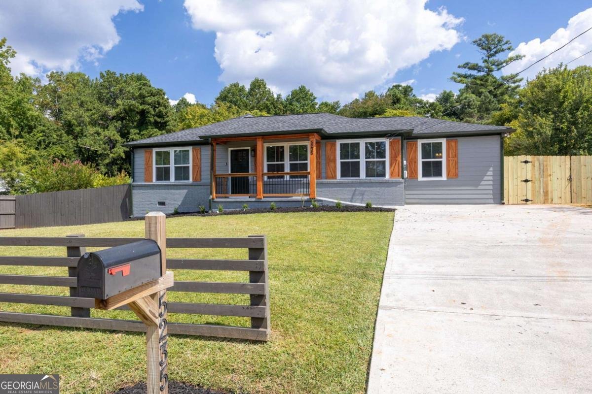 5235 Silhouette Lane Mableton - 35
