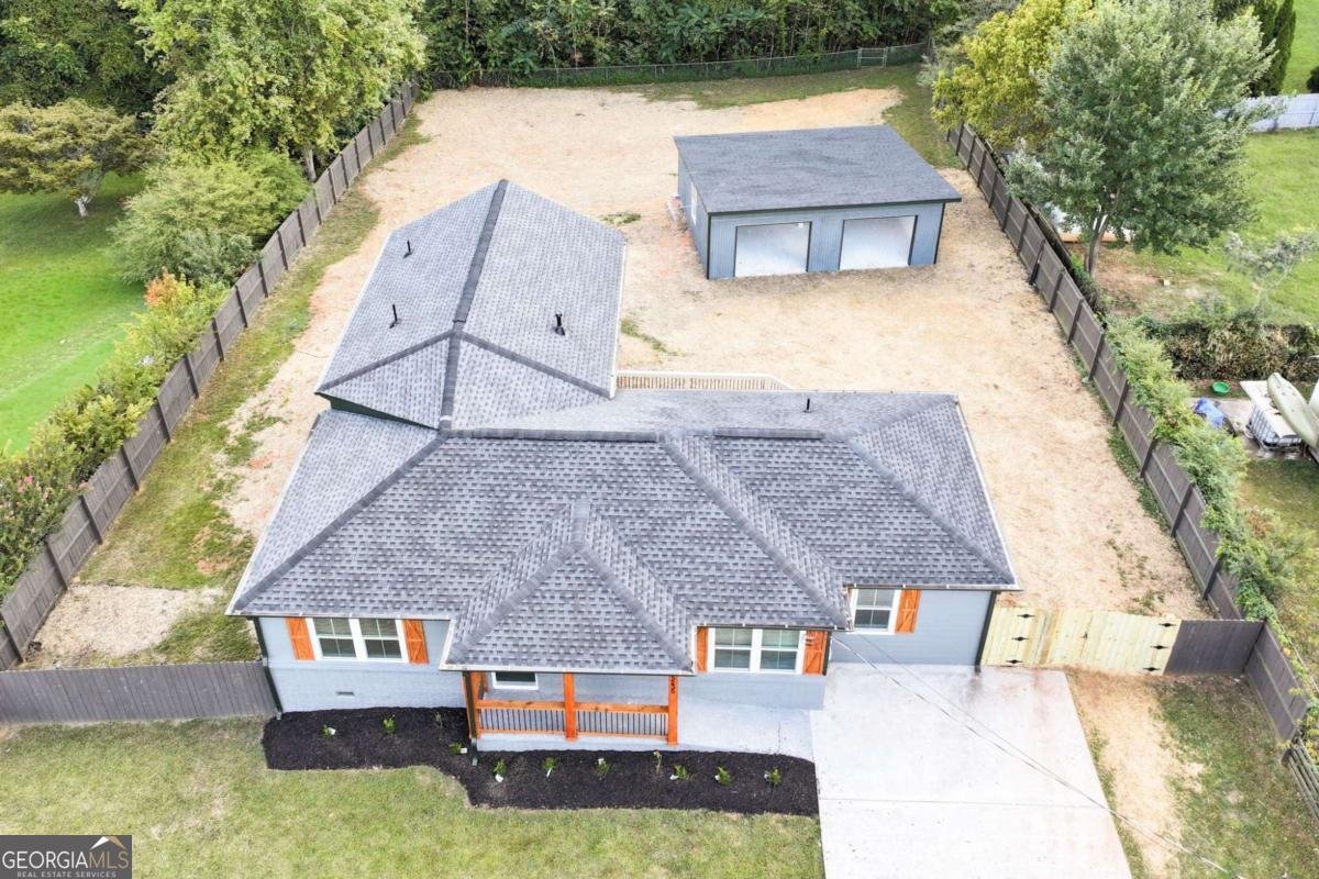 5235 Silhouette Lane Mableton - 37