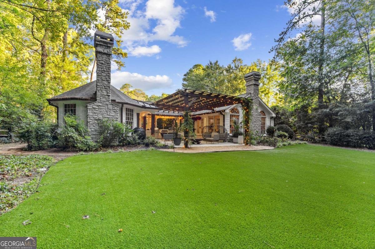 1905 Gainsborough Drive Atlanta - 24