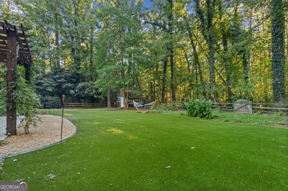 1905 Gainsborough Drive Atlanta - 34