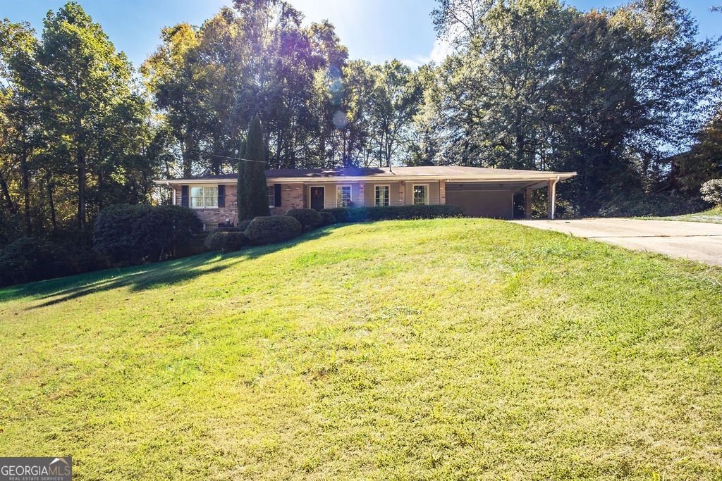 2490 Freydale Road Marietta - 3