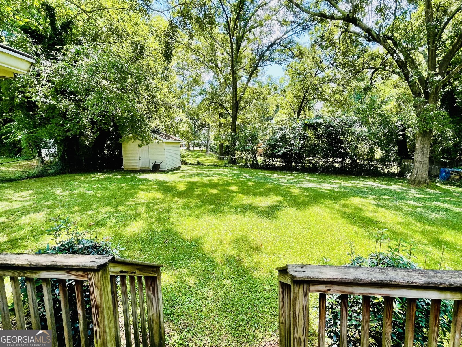 859 Forest Lake Drive Macon - 1
