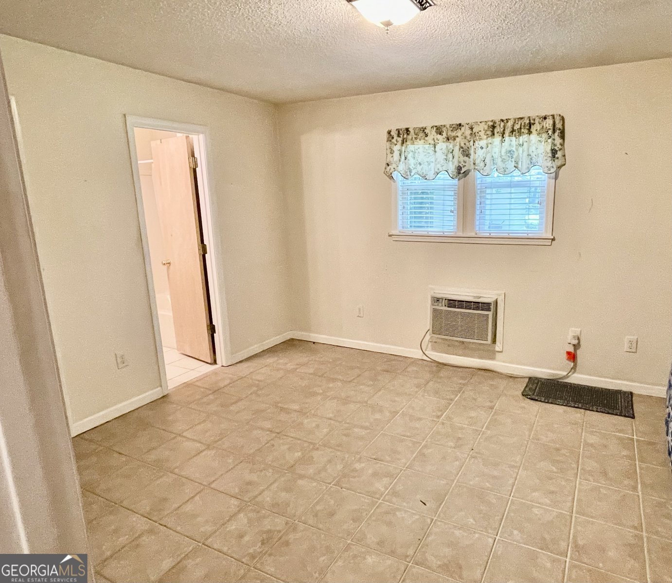 859 Forest Lake Drive Macon - 8