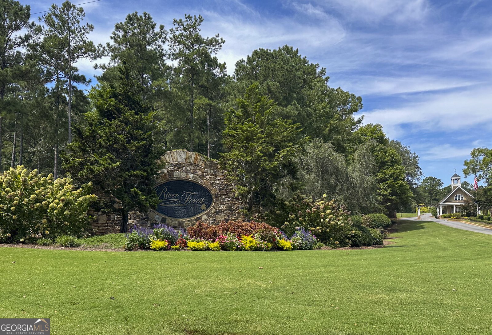 111 River Forest Drive Forsyth - 37