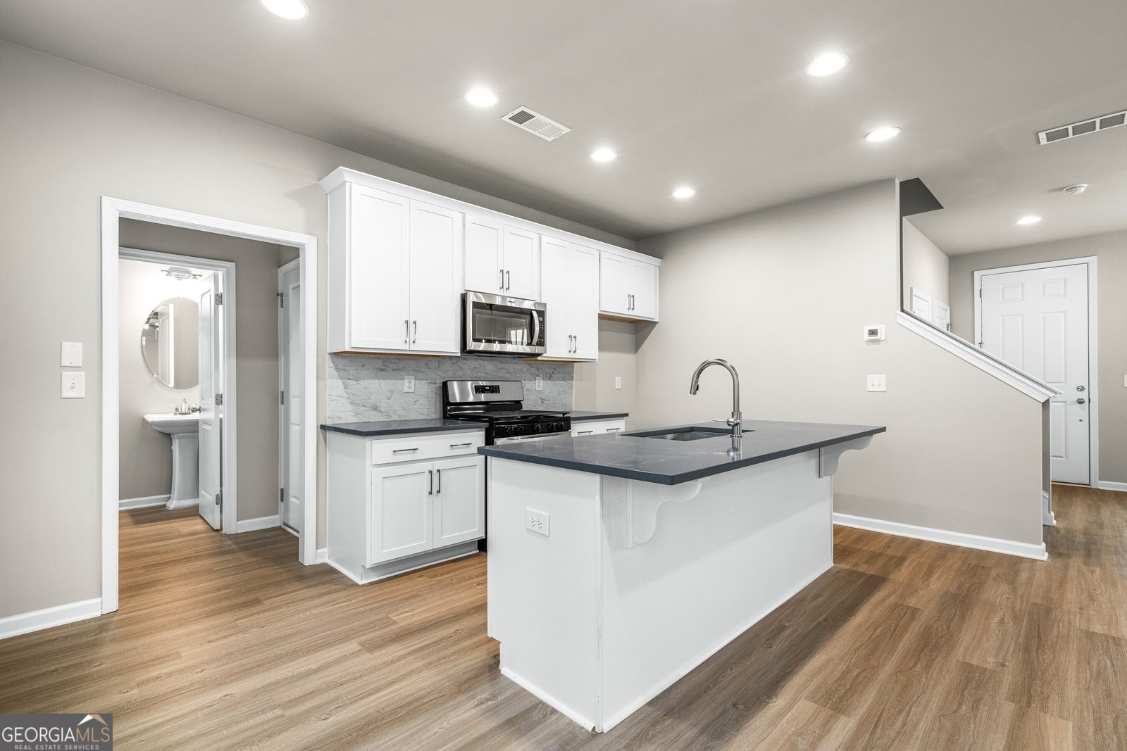 386 10th Unit 57 Street Auburn - 13