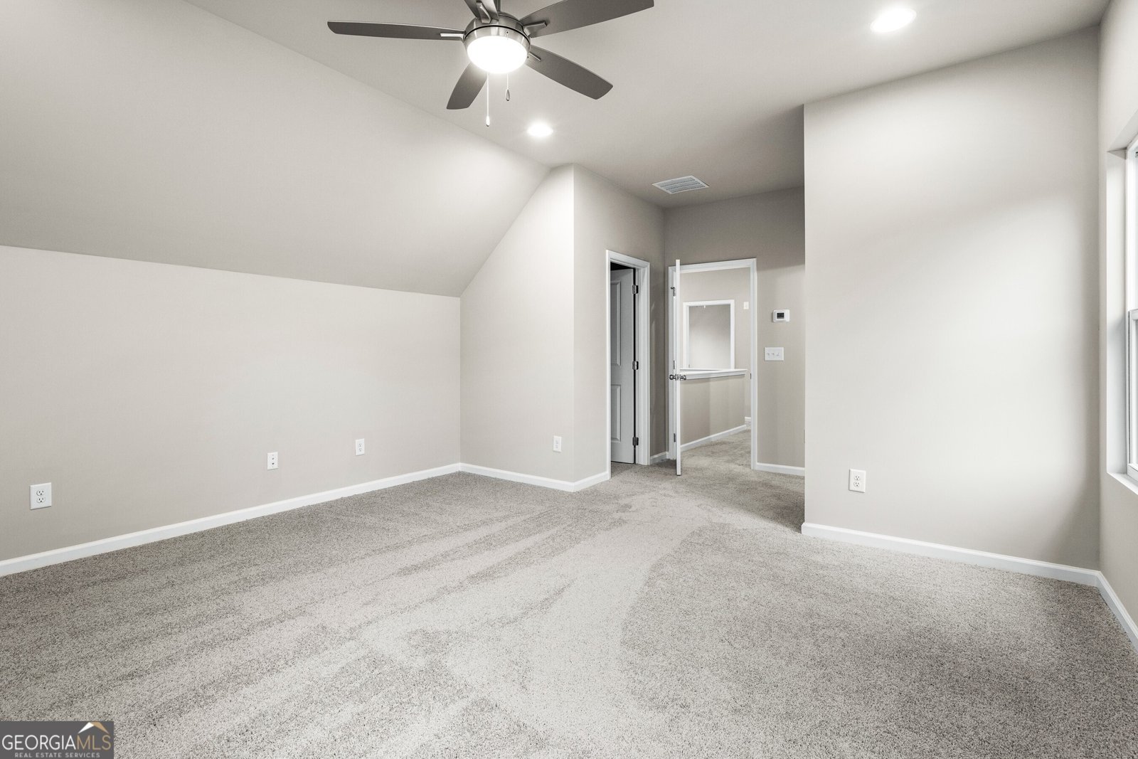 386 10th Unit 57 Street Auburn - 21
