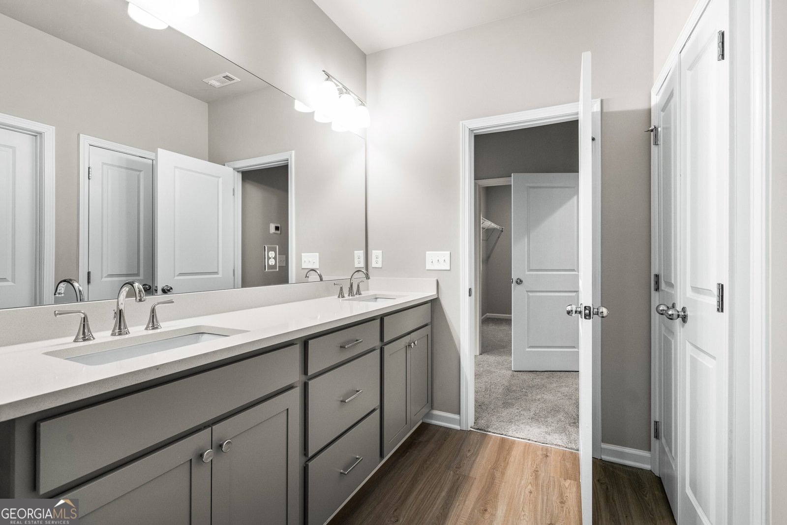 386 10th Unit 57 Street Auburn - 25