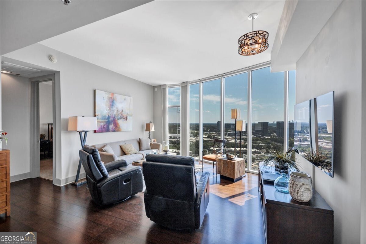 4561 Olde Perimeter Way Atlanta - 17
