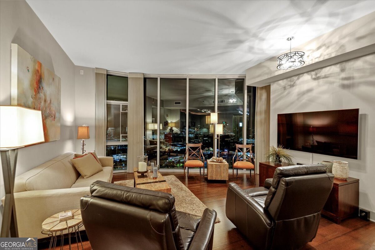 4561 Olde Perimeter Way Atlanta - 20